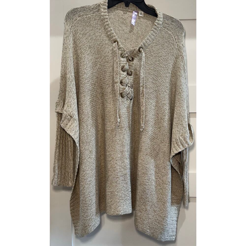 Francescas Alya Oversized Poncho Sweater Cape BOHO Beige Size S/M